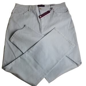 Gloria Vanderbilt Pale Blue Amanda Heritage Classic RIse Denim Jeans NEW Size 18